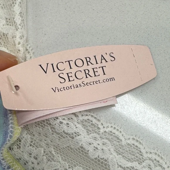 Victoria Secret Underwear Set - Picture 2 of 16